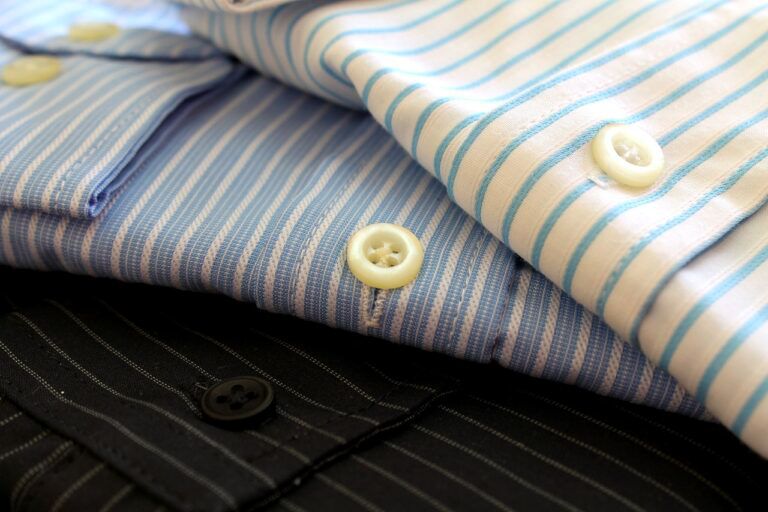 La camicia su misura: un lusso accessibile per ogni uomo